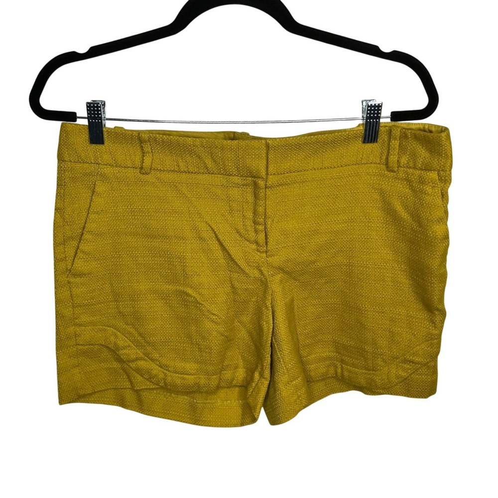 The Limited Women's Sz 10 Yellow Chino Shorts Textured Flat Front Casual Summer